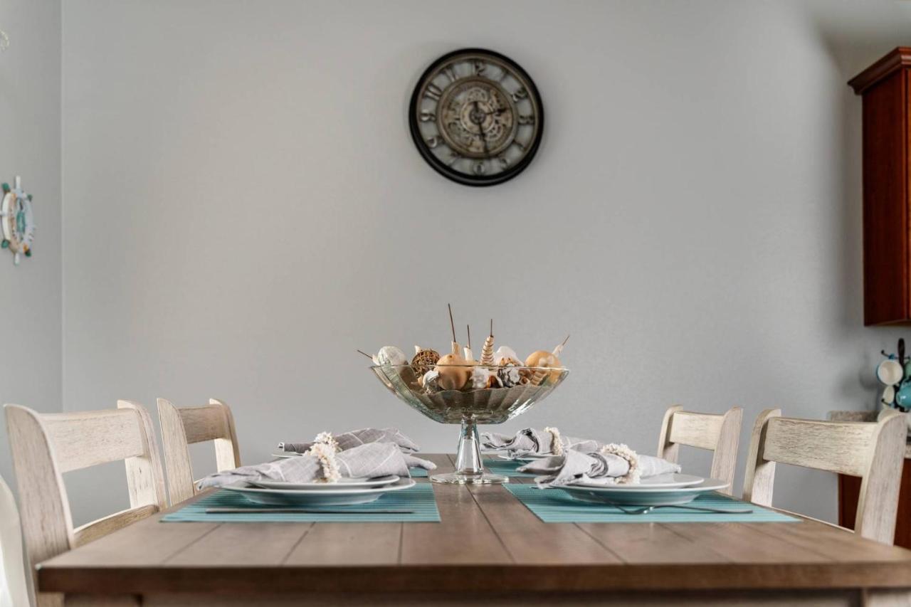 Bridgeport Condo #210 Seaside Bagian luar foto